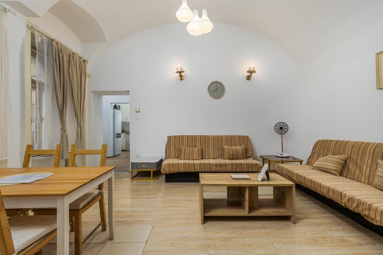 Venus Apartments - Oktogon I Boedapest Buitenkant foto